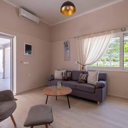 Natura With Pool For 8 - Private, Luxury Βίλα Τολό