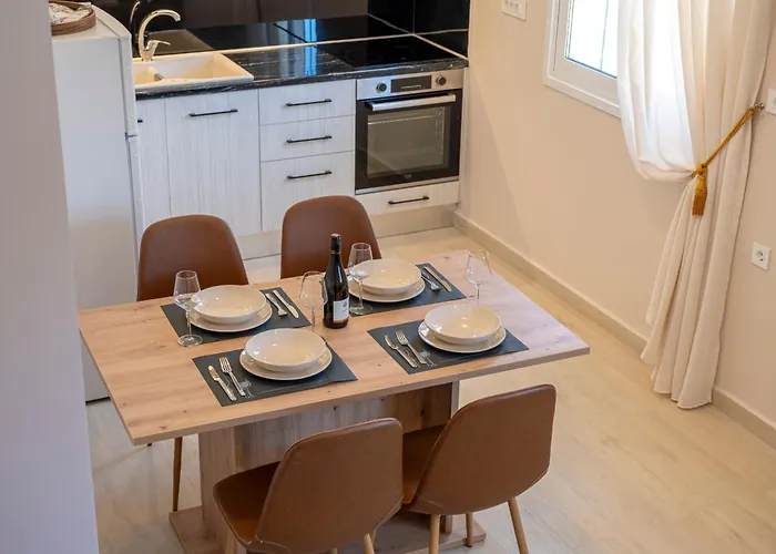 Βίλα Natura With Pool For 8 - Private, Luxury *