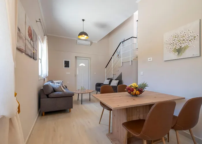 Natura With Pool For 8 - Private, Luxury *