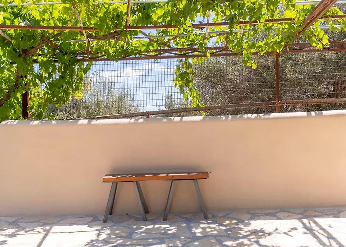 Βίλα Natura With Pool For 8 - Private, Luxury