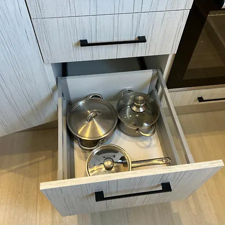 Natura With Pool For 8 - Private, Luxury טולון
