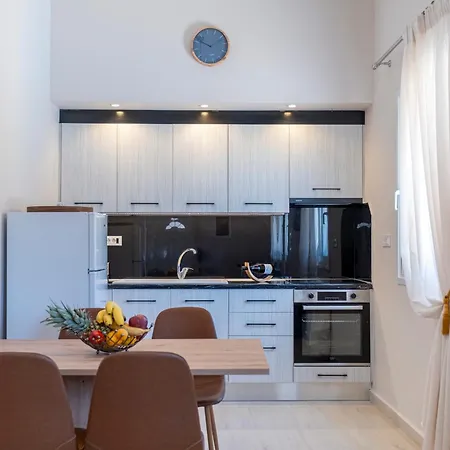 Natura With Pool For 8 - Private, Luxury וילה *