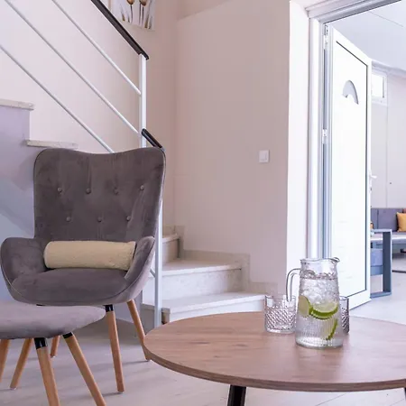 Natura With Pool For 8 - Private, Luxury *