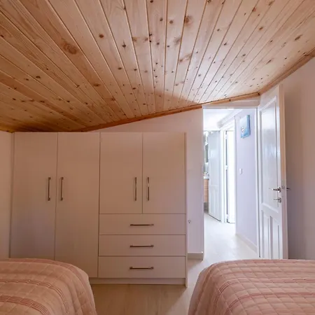 Villa Natura With Pool For 8 - Private, Luxury *